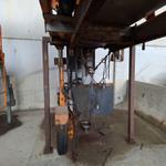 Image 24 - Canopy salt spreader - Lot 13 (Auction 8848)
