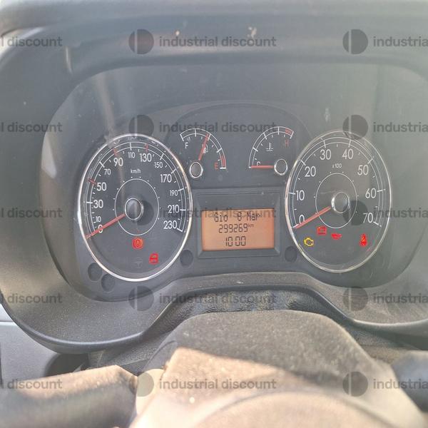 6#8848 Autocarro Fiat Punto Van in vendita - foto 13