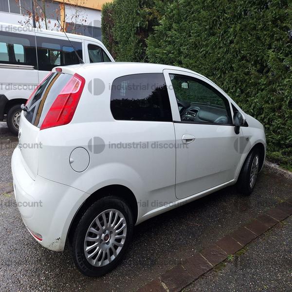 8#8848 Autocarro Fiat Punto Van in vendita - foto 3