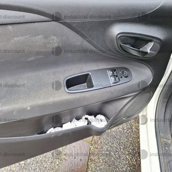 8#8848 Autocarro Fiat Punto Van in vendita - foto 16