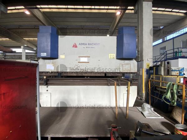5#8851 Pressa Idraulica CN Adria Machine in vendita - foto 1