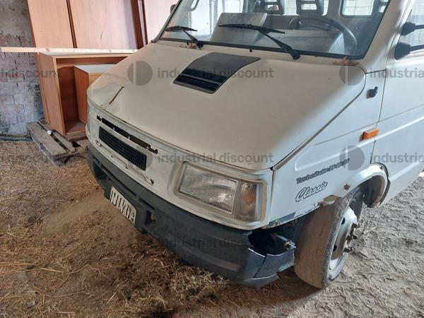 3#8853 Autocarro IvecoTurbo Daily in vendita - foto 2