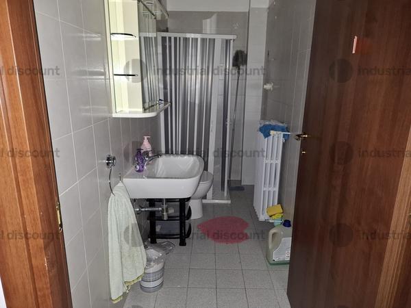 3#8857 Arredi cucine e strumenti sanitari in vendita - foto 20