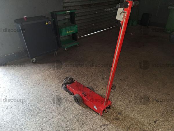 9#8861 Ricambi e attrezzature officina in vendita - foto 4