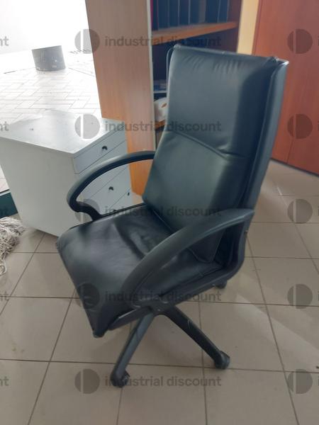 1#8866 Poltroncina in pelle nera in vendita - foto 1