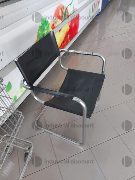 10#8866 Poltroncina in semipelle nera in vendita - foto 1