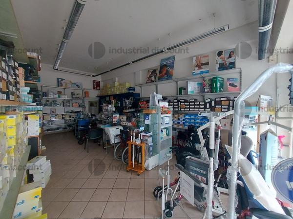 2#8868 Magazzino di articoli medico sanitari in vendita - foto 1