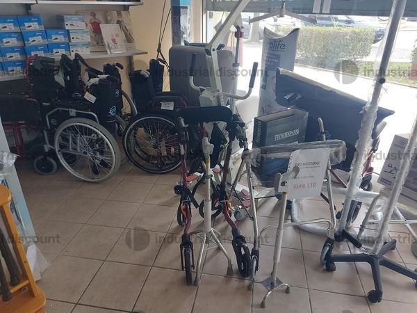 2#8868 Magazzino di articoli medico sanitari in vendita - foto 2