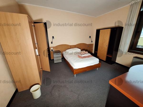 2#8869 Arredamento per albergo in vendita - foto 1