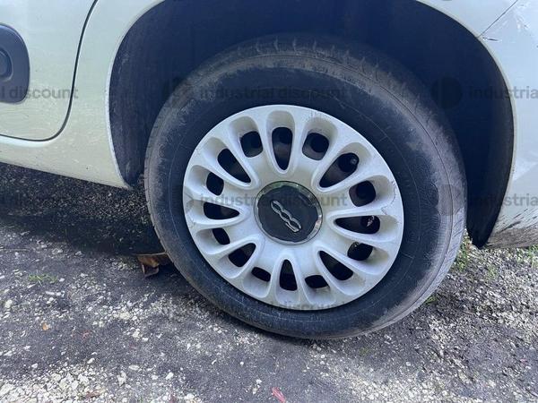 1#8872 Autocarro Fiat 500L in vendita - foto 8