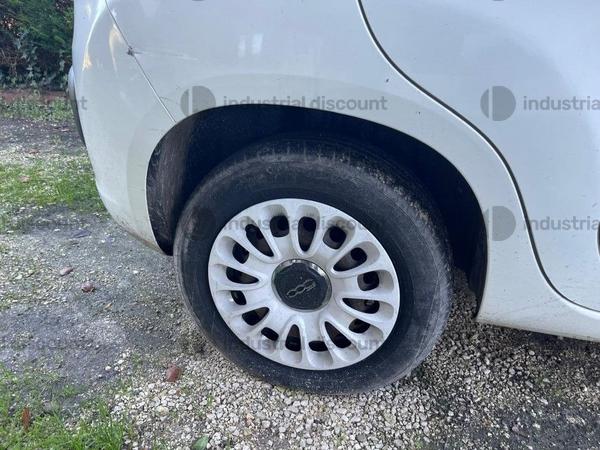 1#8872 Autocarro Fiat 500L in vendita - foto 10