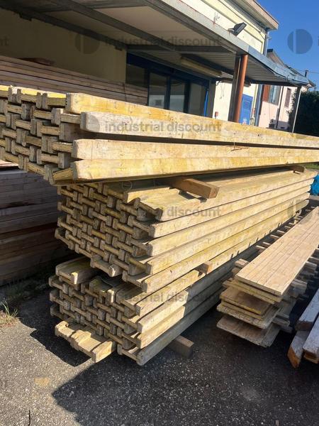 2#8875 Assi in legno e materiale edile in vendita - foto 1