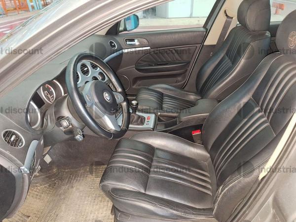 1#8881 Autovettura Alfa Romeo 159 2.4D in vendita - foto 11