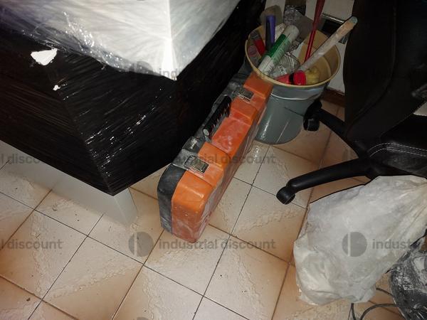 1#8882 Arredamento da ufficio in vendita - foto 15