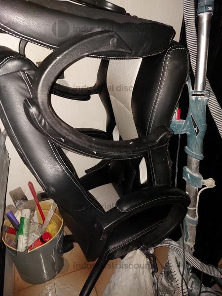 1#8882 Arredamento da ufficio in vendita - foto 18