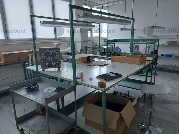 15#8883 Banchi da lavoro e carrelli in vendita - foto 3