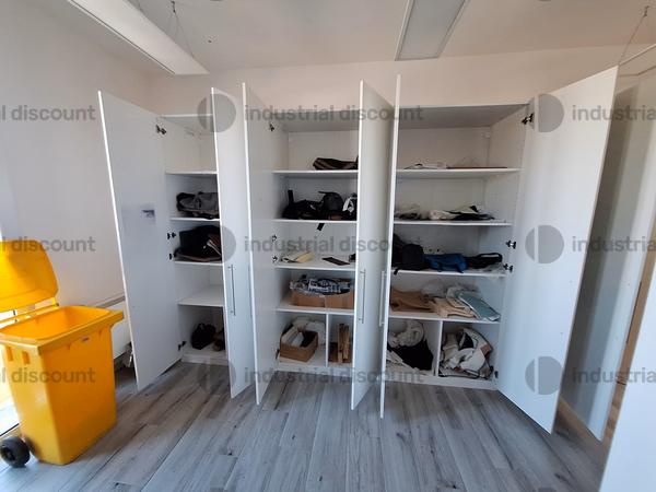 53#8883 Elementi d'arredo per reparto modelleria e macchine da ufficio in vendita - foto 2