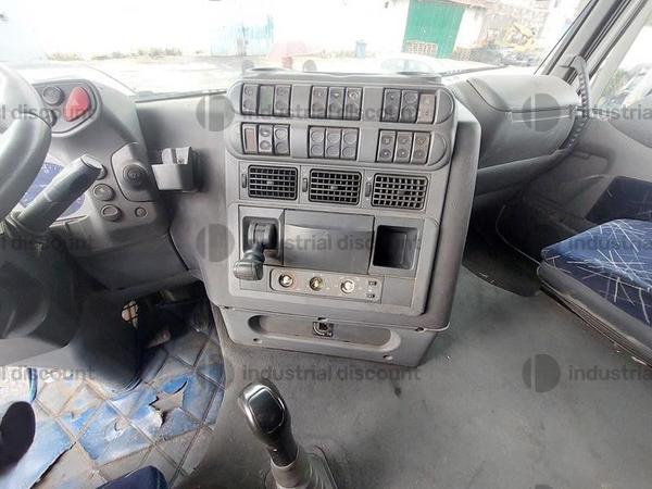 1#8885 Trattore stradale Iveco Magirus in vendita - foto 5