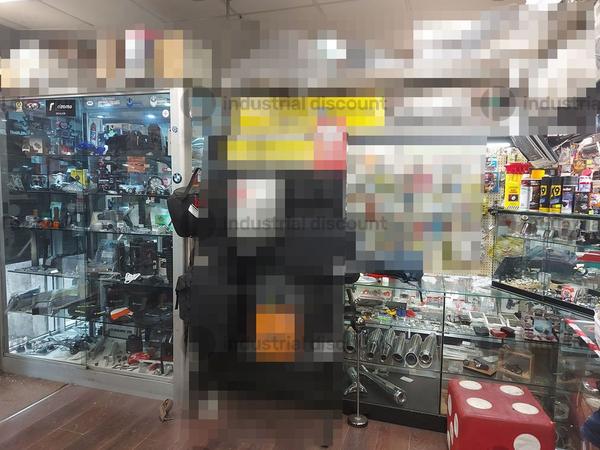 100#8890 Accessori e ricambi moto in vendita - foto 17