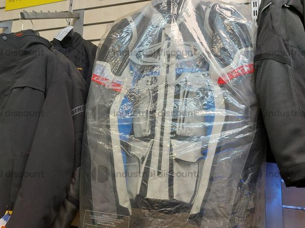 2#8890 Accessori e vestiario per biker in vendita - foto 19