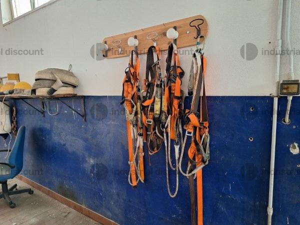 11#8903 Attrezzature specifiche d'officina in vendita - foto 35