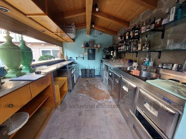 6#8911 Arredi e attrezzature da bar in vendita - foto 1