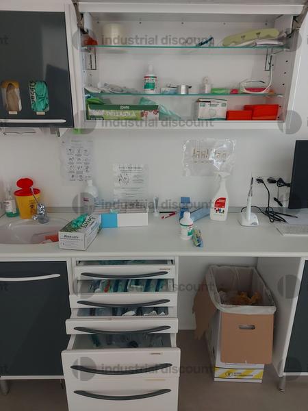 13#8917 Lotto blocco di  Arredo tecnico e materiale di consumo da ambulatorio odontoriatrico in vendita - foto 9