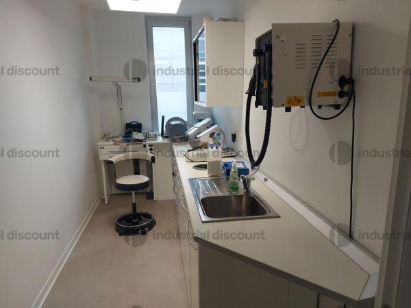 13#8917 Lotto blocco di  Arredo tecnico e materiale di consumo da ambulatorio odontoriatrico in vendita - foto 25