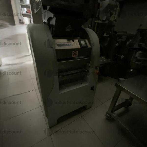17#89190 Raffinatrice a rulli della Tekno  Stamap in vendita - foto 1