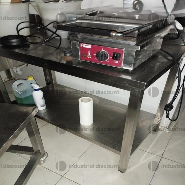 24#89190 Arredamento ed accessori in acciaio inox in vendita - foto 1