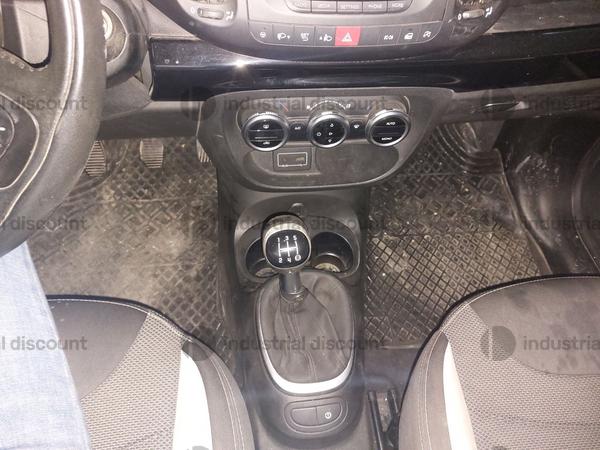 2#8922 Autovettura Fiat 500L in vendita - foto 17