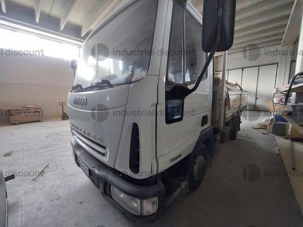 12#8924 Autocarro Iveco 75 in vendita - foto 5