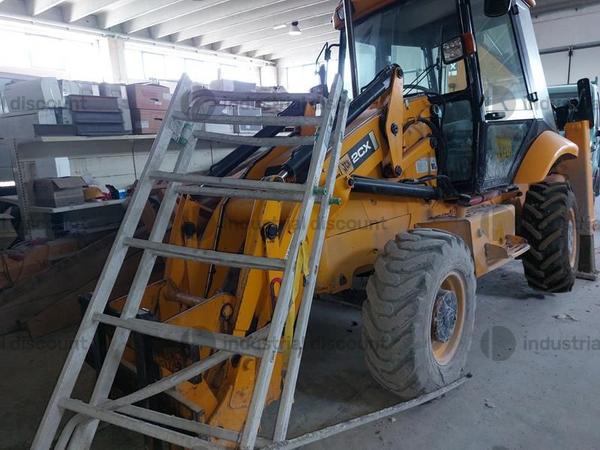 13#8924 Escavatore JCB in vendita - foto 7