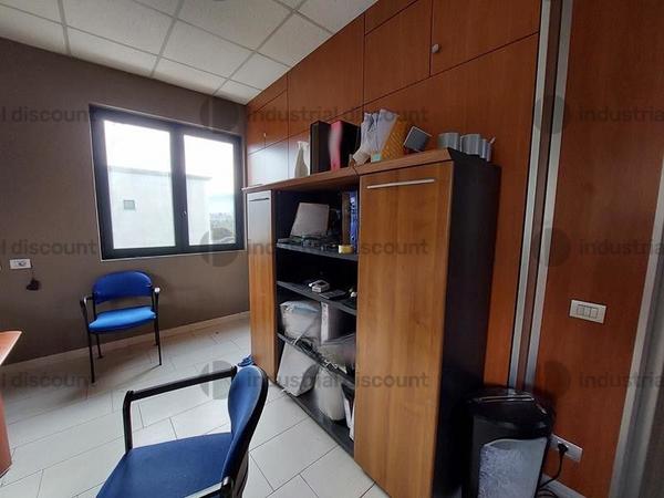 18#8924 Arredi e attrezzature elettroniche per uffici in vendita - foto 20
