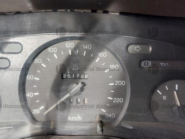 3#8924 Autocarro cabinato Ford Transit in vendita - foto 11