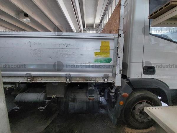 5#8924 Autocarro Iveco 100 in vendita - foto 4