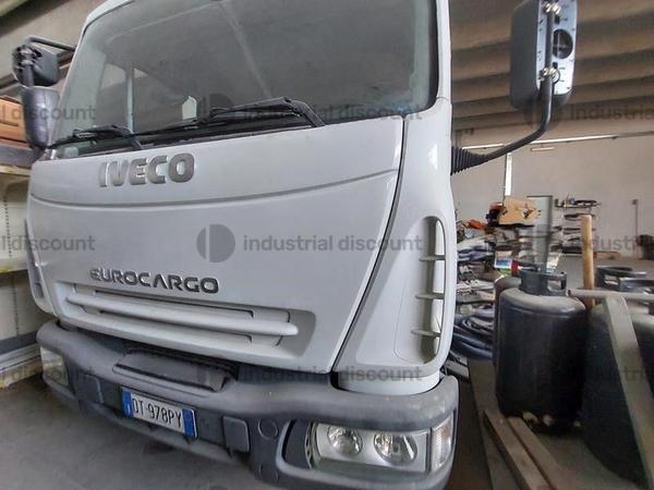 5#8924 Autocarro Iveco 100 in vendita - foto 9
