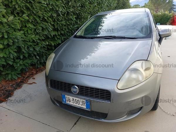 7#8924 Autovettura Fiat Punto in vendita - foto 1