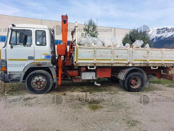 9#8924 Autocarro con grù Fiat Iveco in vendita - foto 1