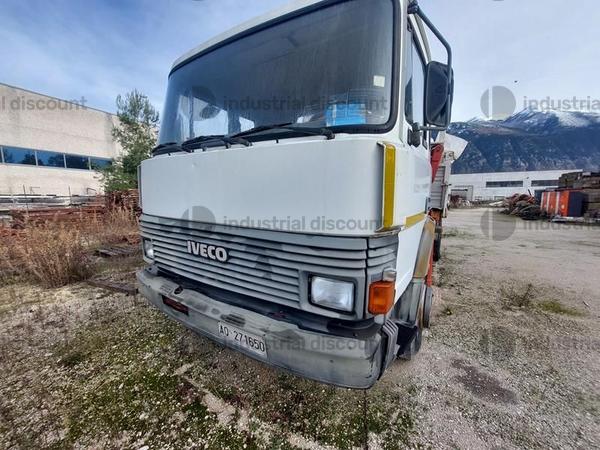 9#8924 Autocarro con grù Fiat Iveco in vendita - foto 3