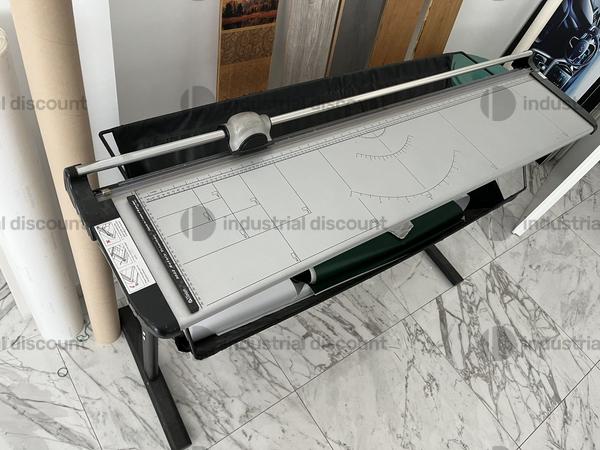 1#8925 Piccole attrezzature da officina e arredi di design e uffici in vendita - foto 3