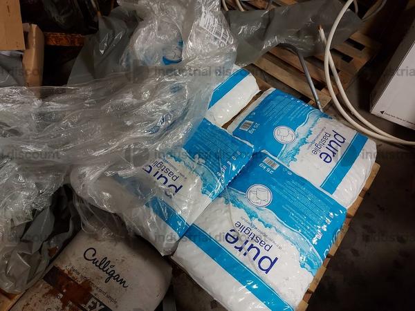 1#8926 Rimanenze di magazzino di materiale termoidraulico e altro in vendita - foto 40