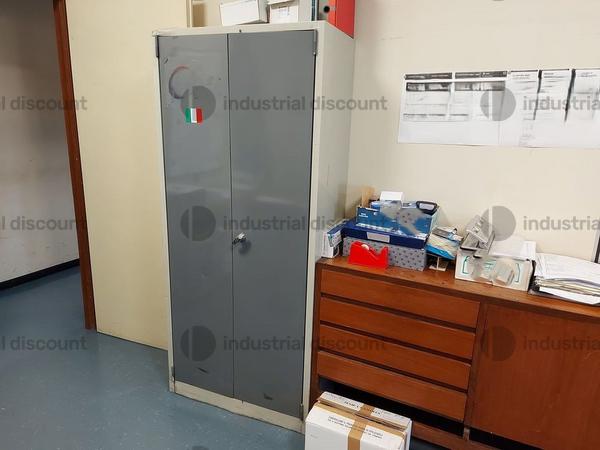 2#8926 Arredamento da uffcio in vendita - foto 16