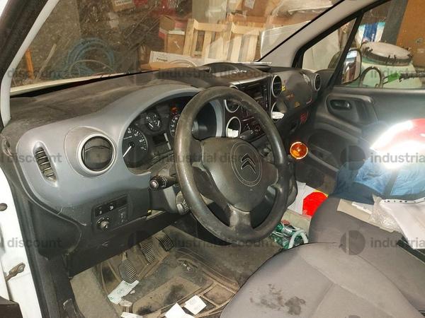 5#8926 Furgone Citroen Berlingo in vendita - foto 4