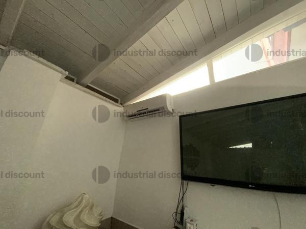1#8929 Arredamento e attrezzature da bar in vendita - foto 8