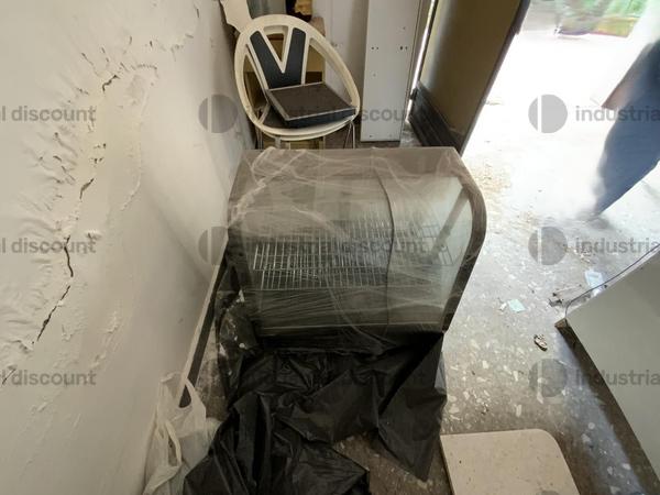 1#8929 Arredamento e attrezzature da bar in vendita - foto 16