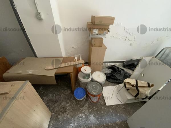 1#8929 Arredamento e attrezzature da bar in vendita - foto 19
