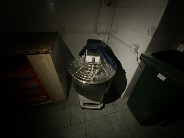 2#8929 Arredamento e attrezzature da pizzeria in vendita - foto 24
