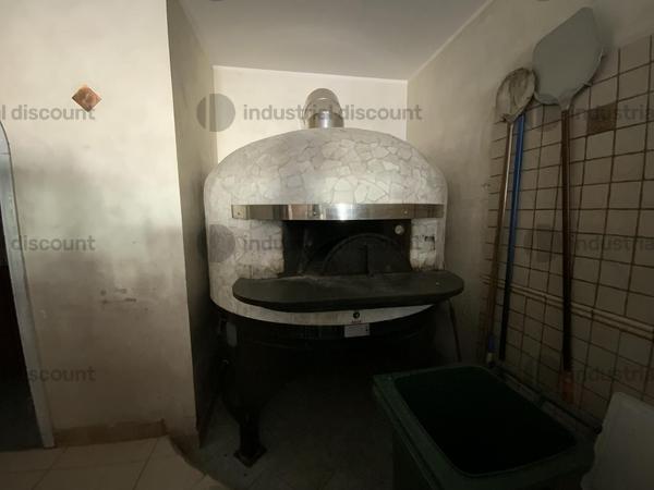 2#8929 Arredamento e attrezzature da pizzeria in vendita - foto 30