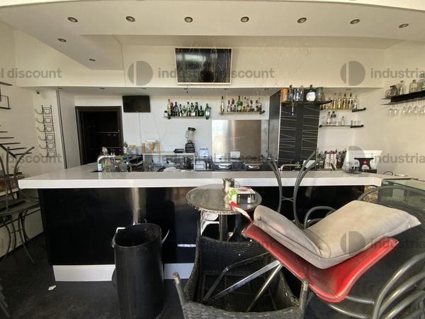 3#8929 Arredamento ed attrezzature da bar in vendita - foto 1